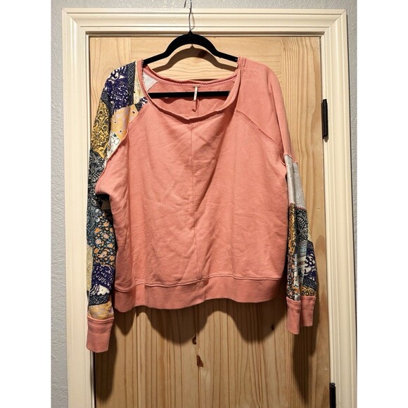 Free People Sweatshirt Womens Small Pink Suns Out Patchwork Pullover Longsleeve - Picture 1 of 6